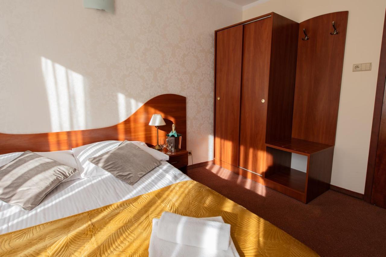 Hotel Grand Felix Cracovie Extérieur photo